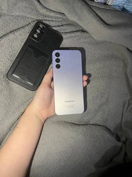 срочно продам телефон Samsung Galaxy A14