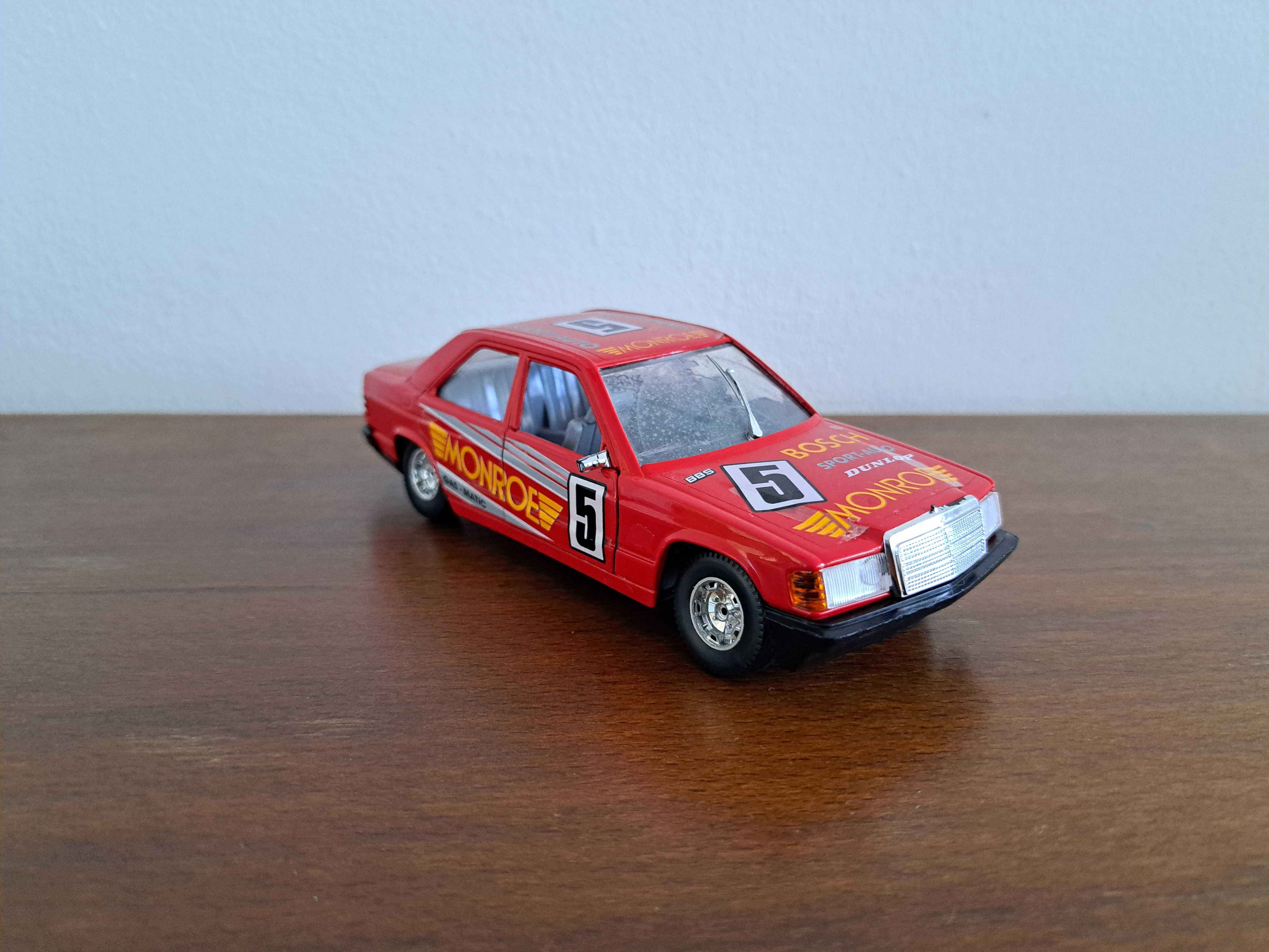 Bburago scara 1:24 SAAB, Mercedes, Ferrari