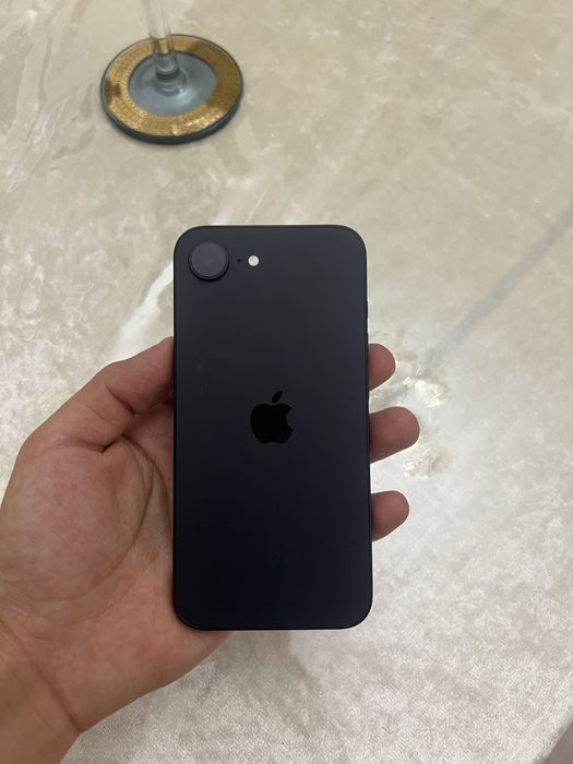 iPhone 16e 128gb sotiladi
