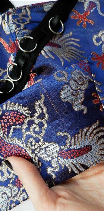 Топ Pretty Little Thing