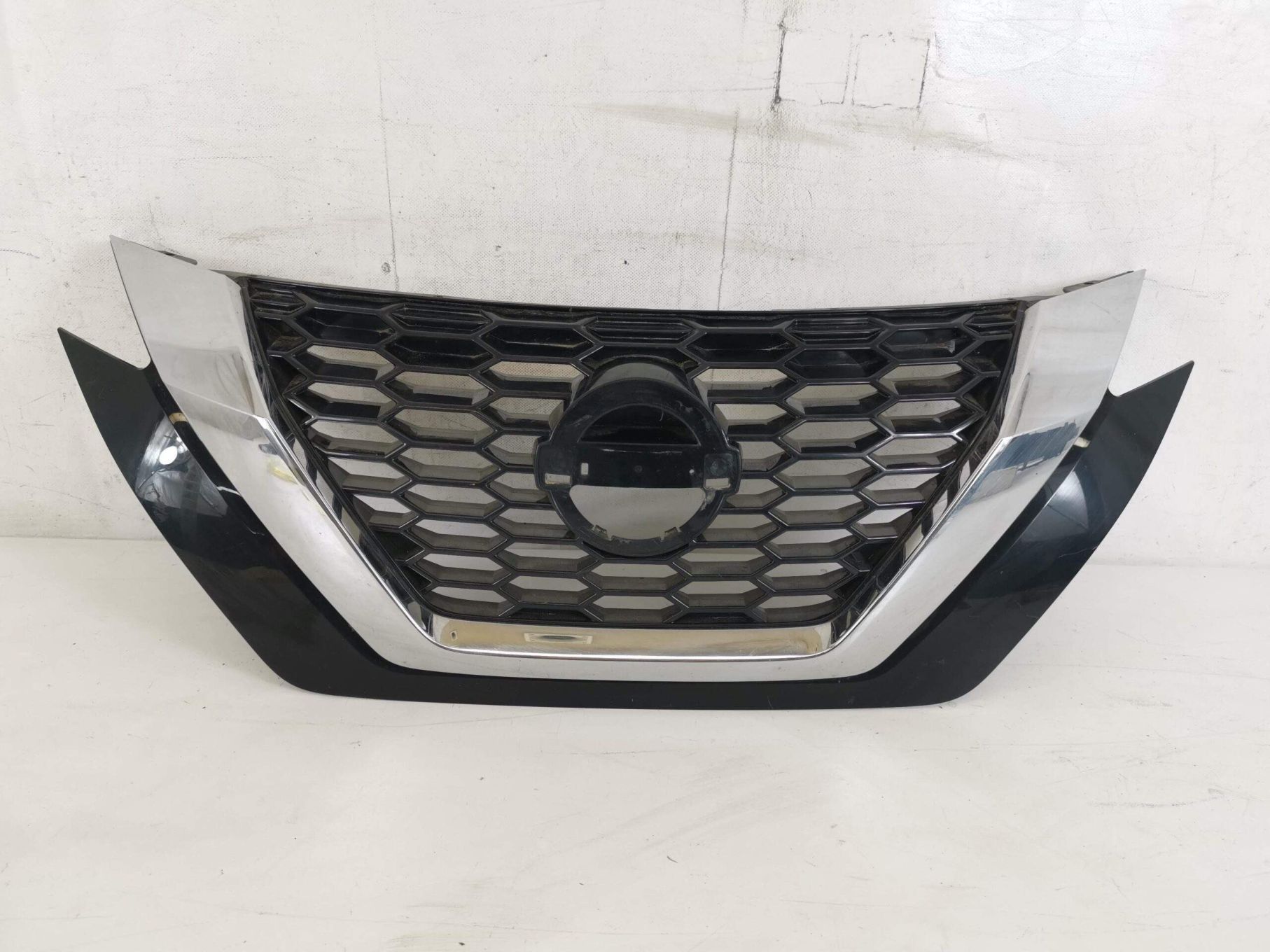Grila Radiator Nissan Juke F16 2019 2020 2021 2022 2023 2024 2025 Orig