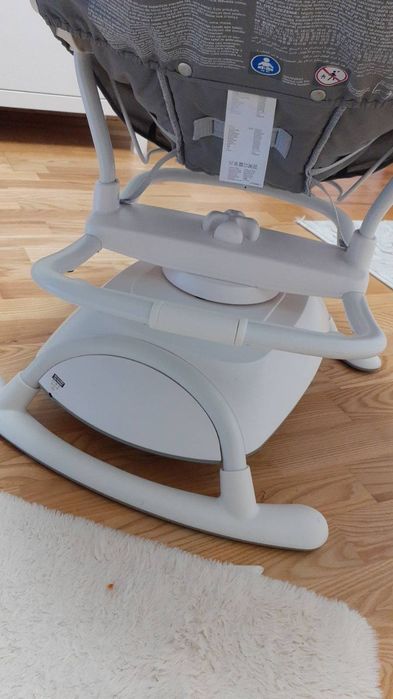 Leagan si balansoar rotativ JOIE bebelusi Sansa