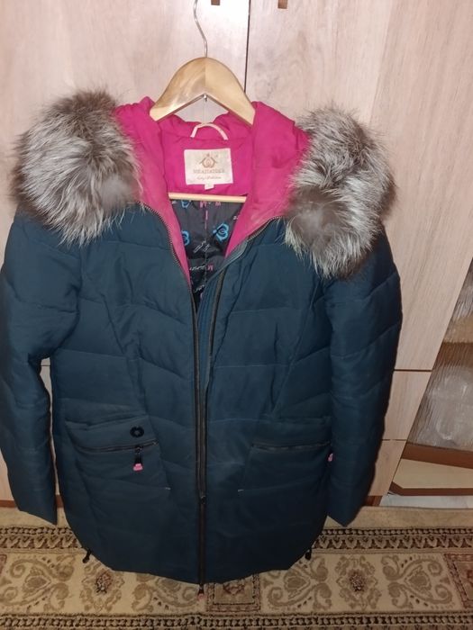 Продам зимнюю куртку