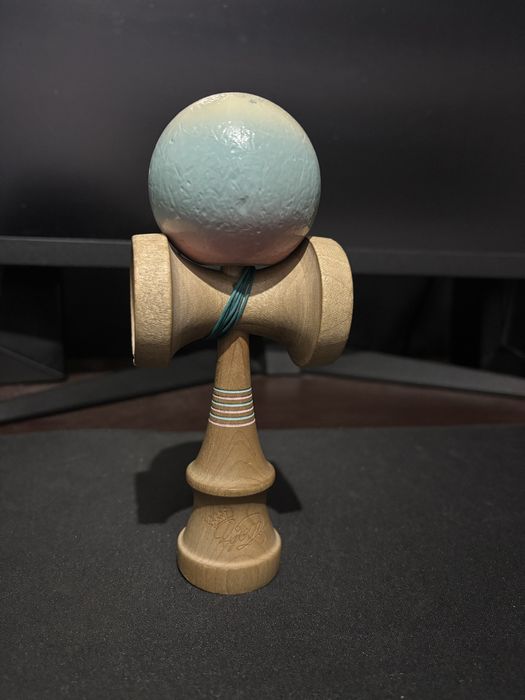 Kendama Lotus Ryoga Pro Model
