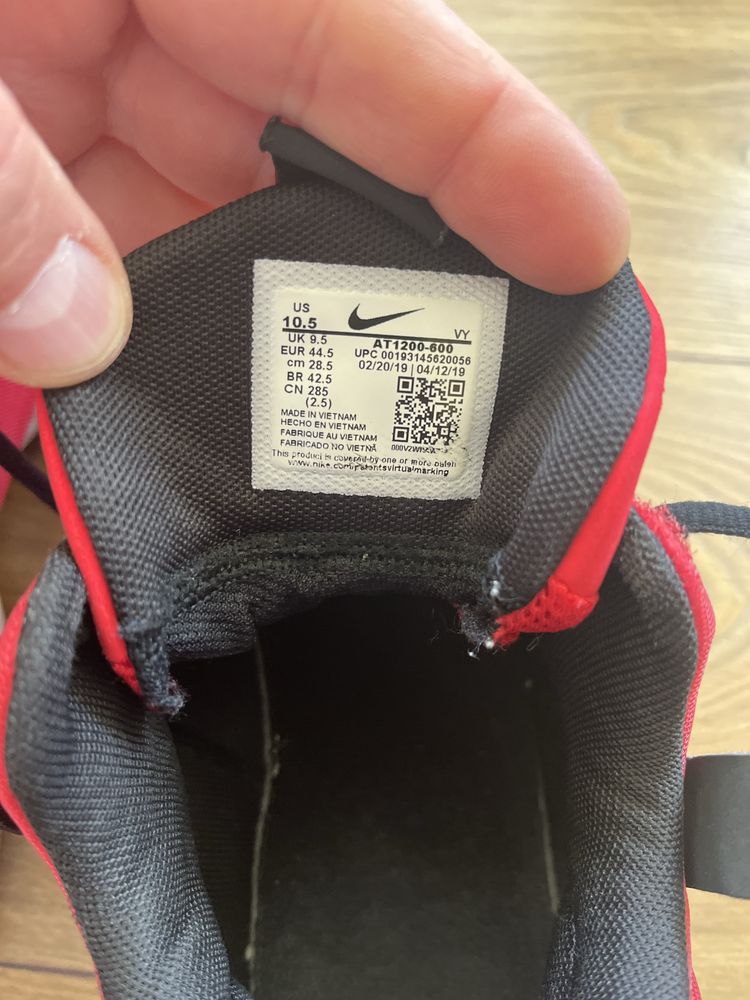 NIKE KD Trey 5 VII “Toro Bravo”- 44.5 / Оригинал