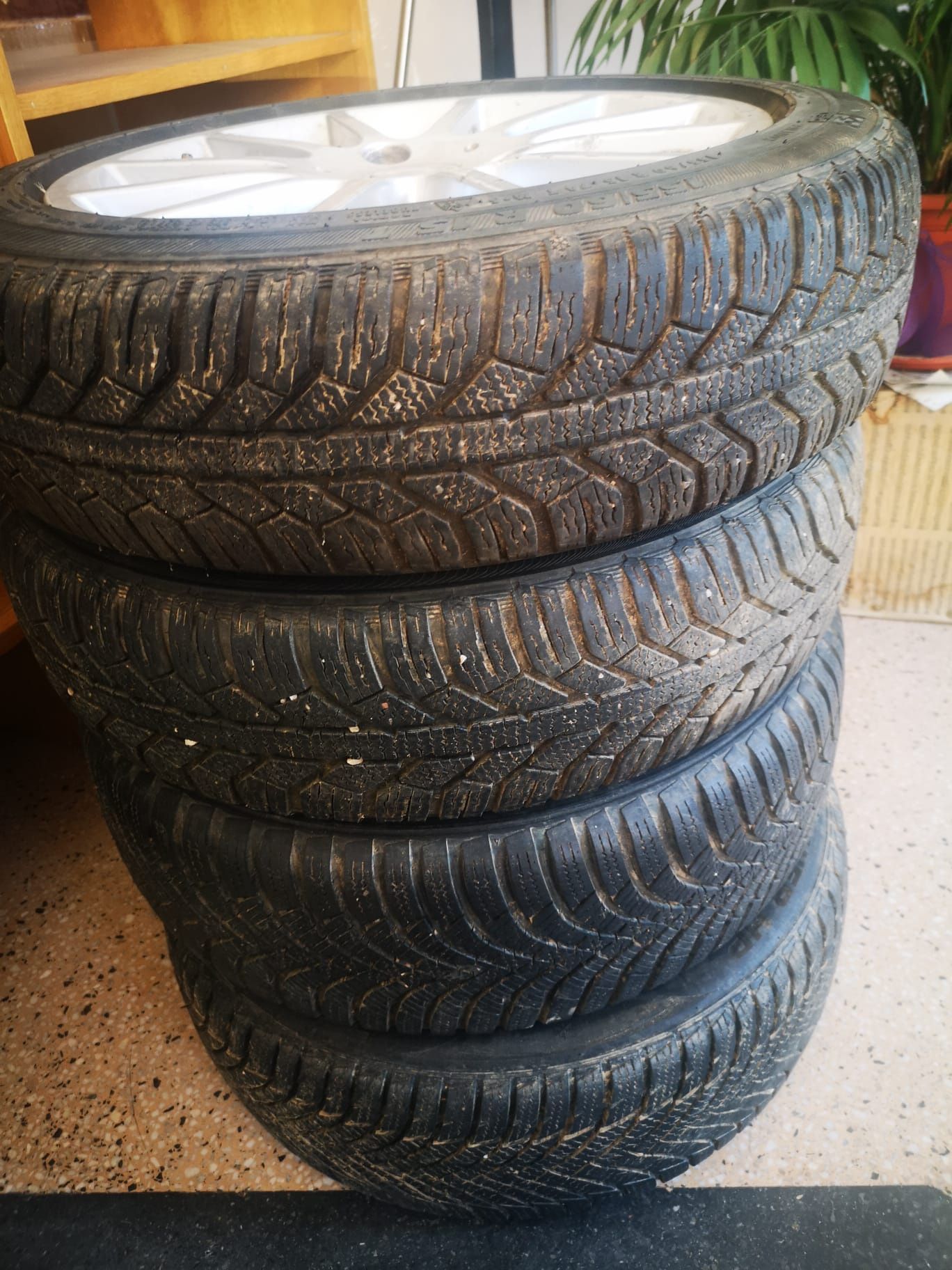 Set roti Smart Fortwo W451 IARNĂ DOT 2018 155/60r15 și 175/55r15