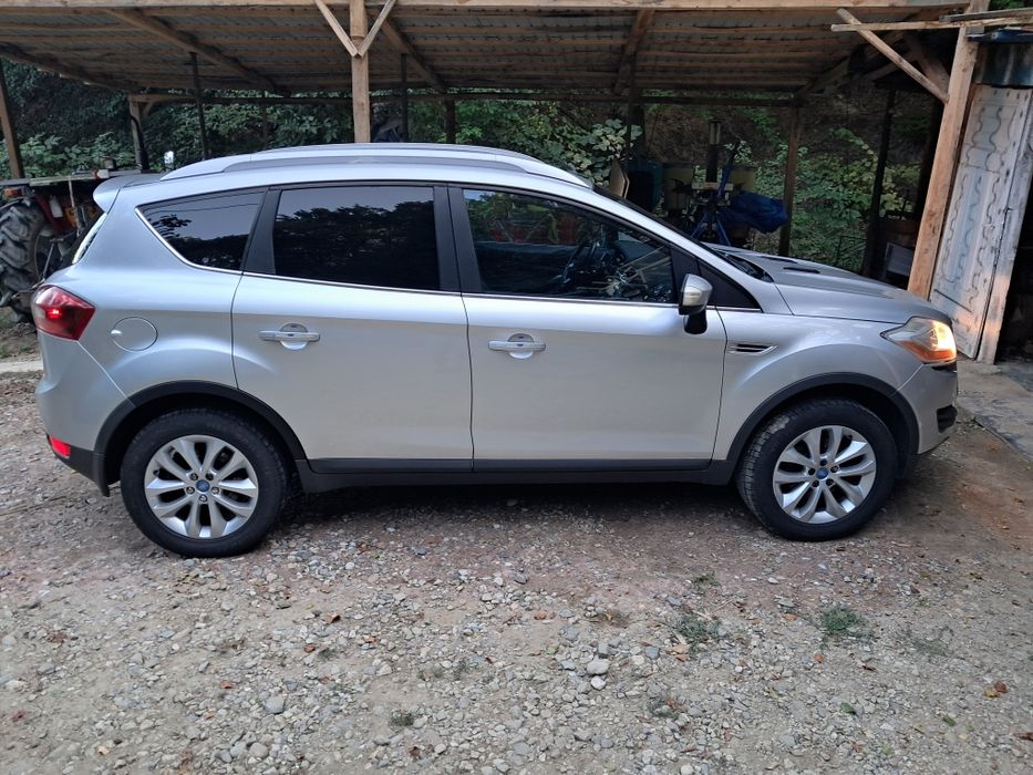 FORD Kuga Titanium2