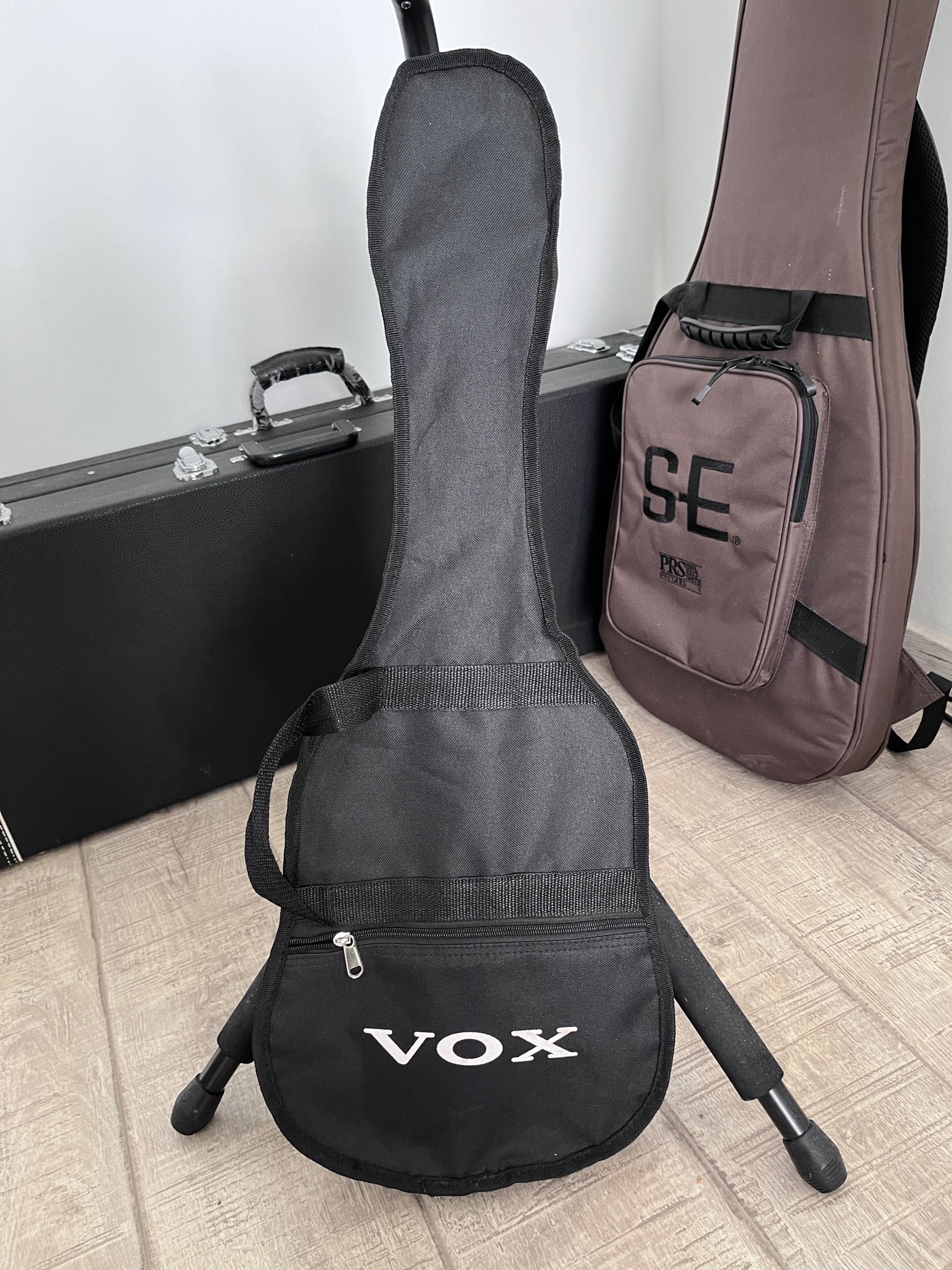 Chitara electrica Vox SDC-1 Mini (chitara copii, sau nu)