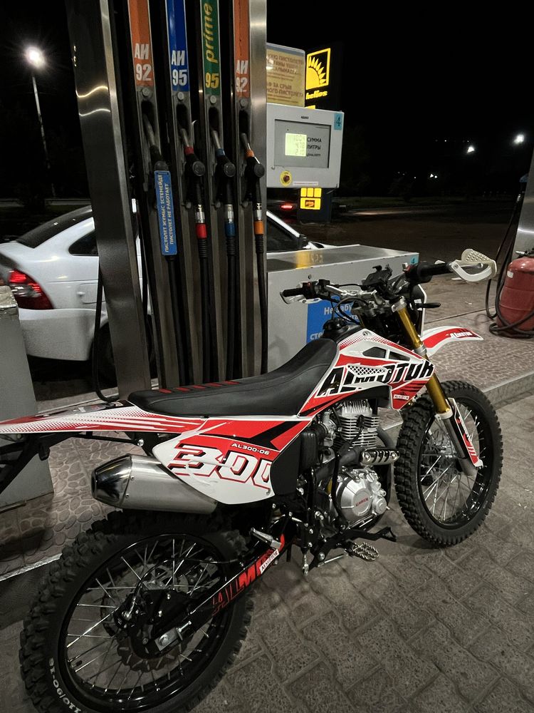 Продам Эндуро Almotor 06 300кубов