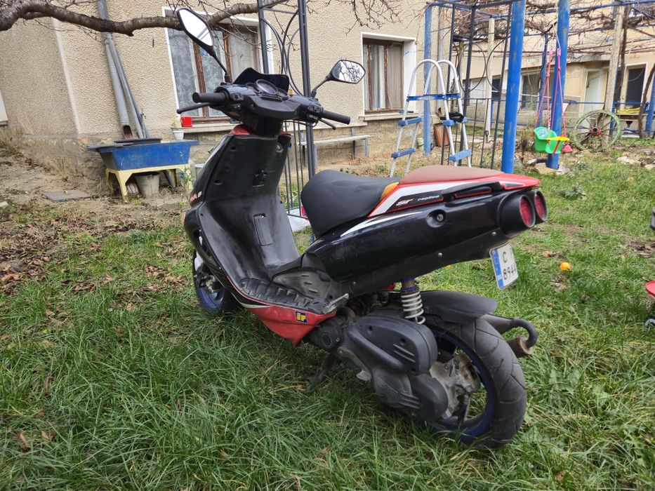 Априлия СР 50 скутер