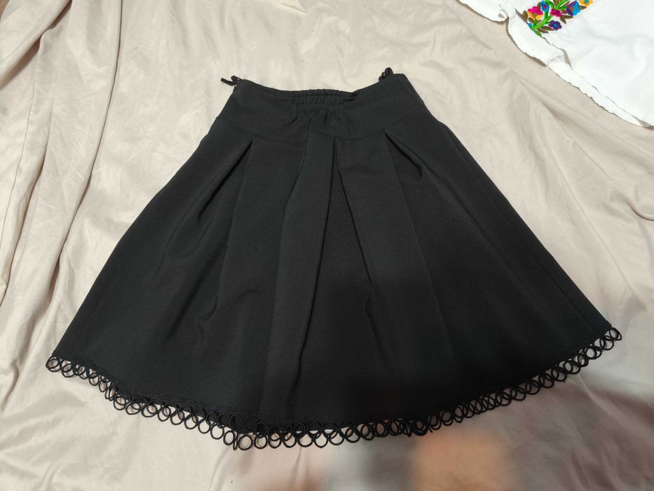 Costum popular ie+fusta neagra 140