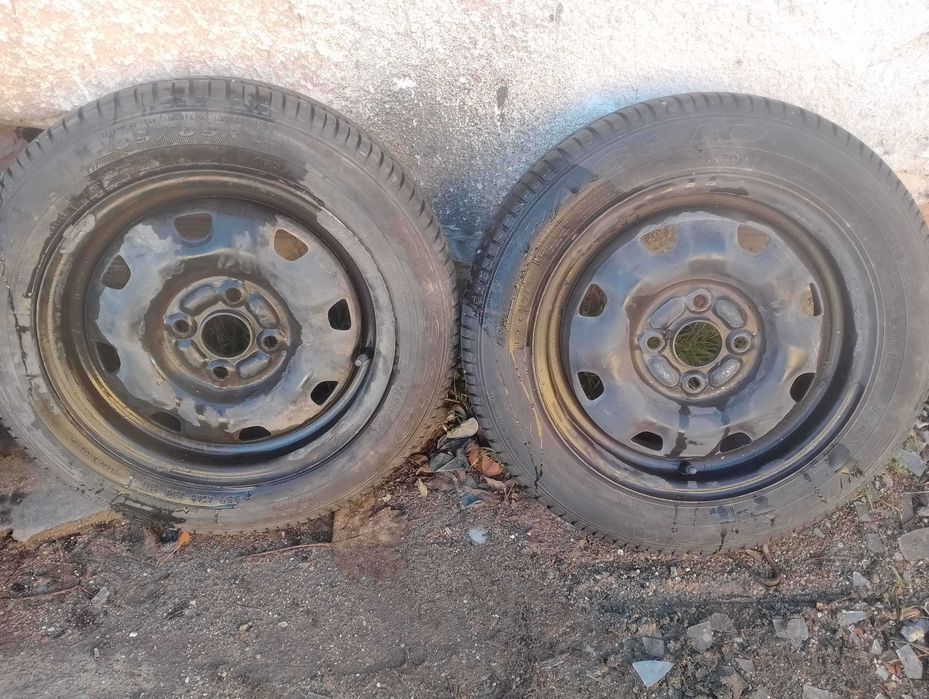 Продавам зимни и летни гуми.