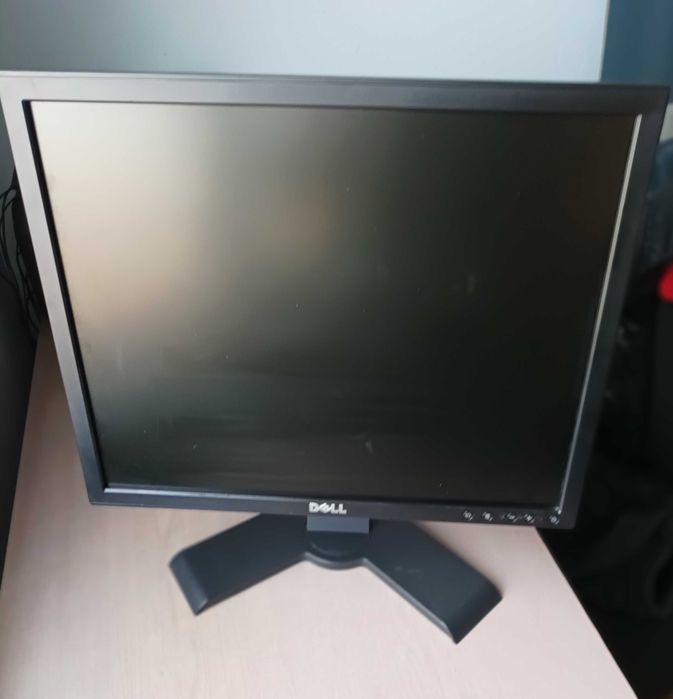 Монитор LCD DELL 19”