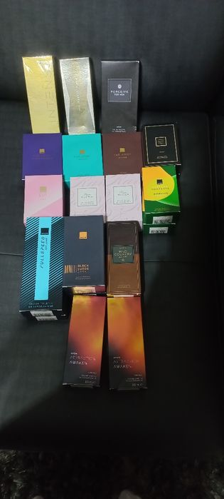 Avon parfumuri diferite