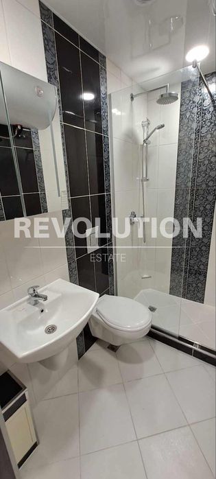 Дава се под наем Двустаен апартамент в Варна, Колхозен пазар - 55 кв.м за 400 € - Снимка #3