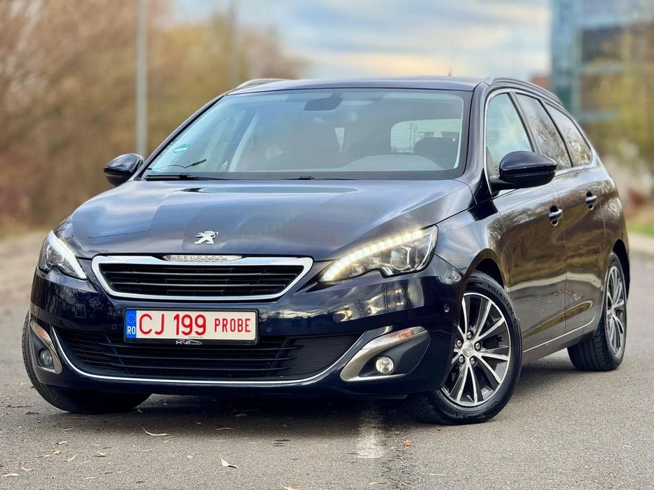 Peugeot 308 GARANTIE 12 Luni ! Led, Automat, Panoramic, Side Assist, Camera