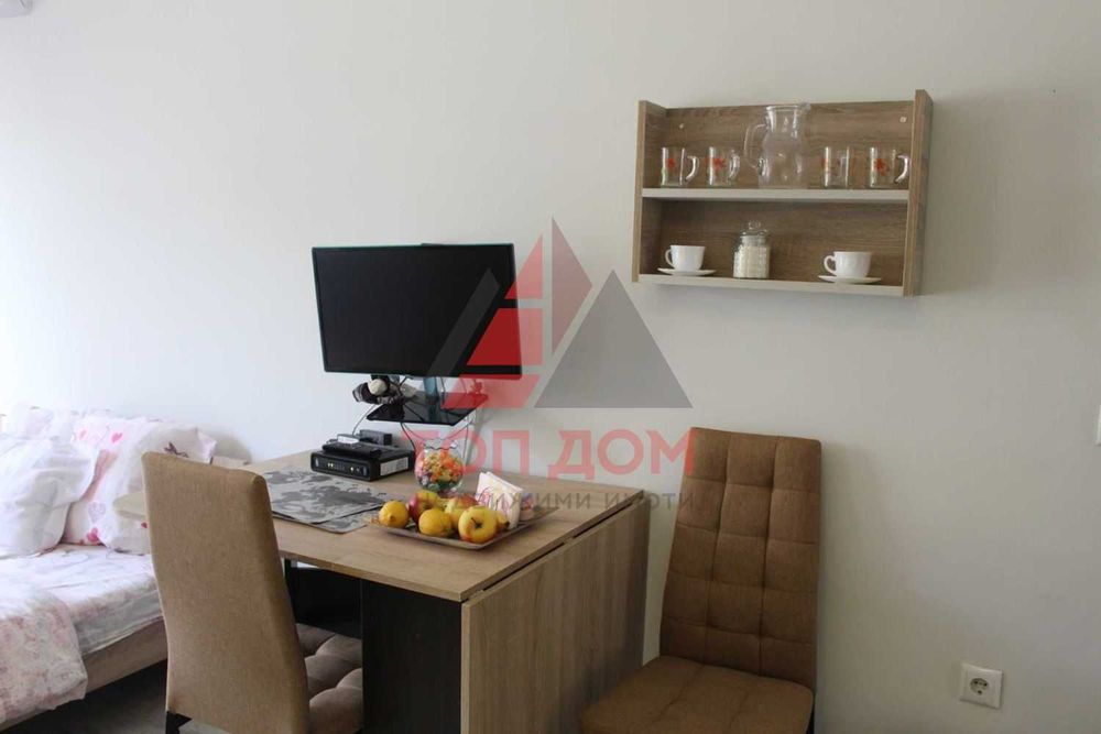 Дава се под наем Едностаен апартамент в Варна, Бриз - 40 кв.м за 408 € - Снимка #2