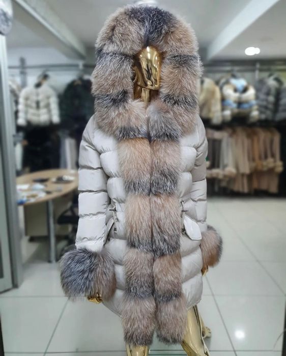 Parka cu blana bogata
