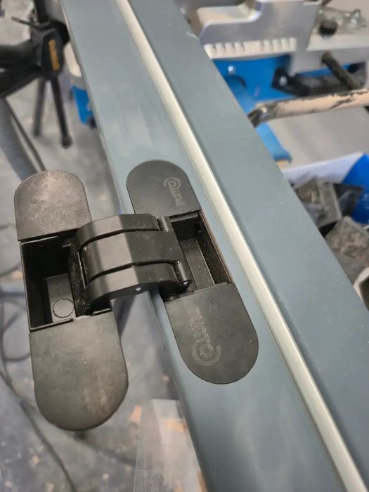 Есік орнатамын! Установка двери