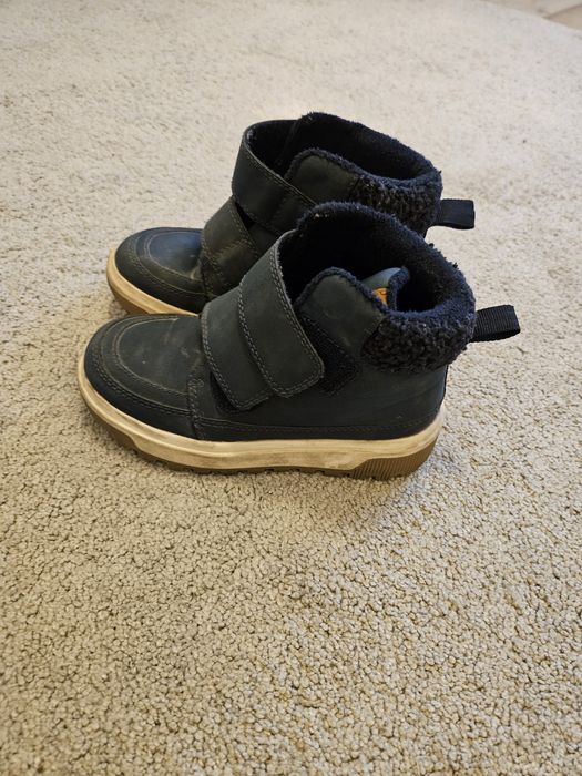 27 номен кожени обувки 10 лв за брой