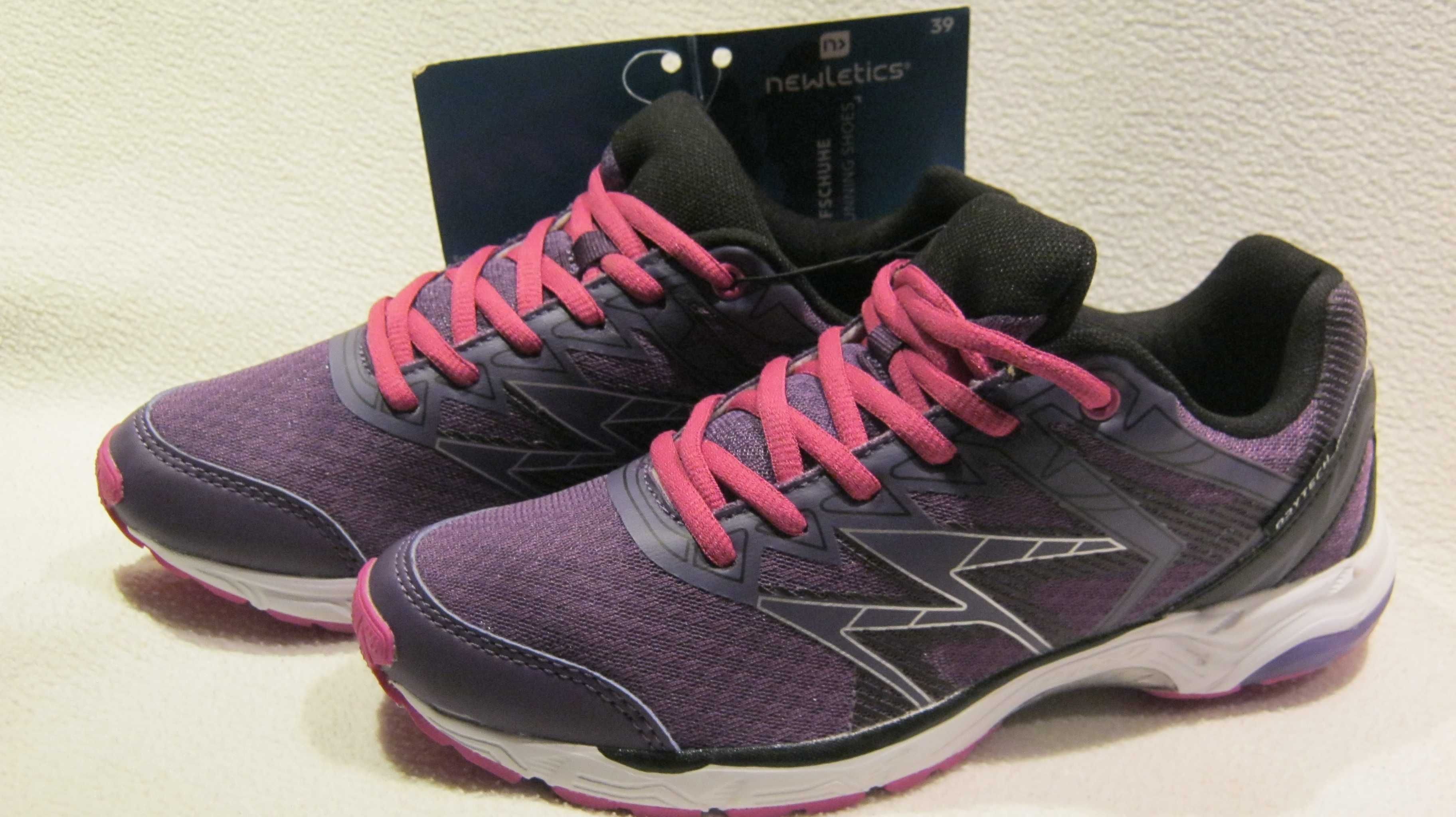 Adidasi,incaltaminte sport noua,NEWLETICS DRYTECH,nr 39/talpa 24,5cm.