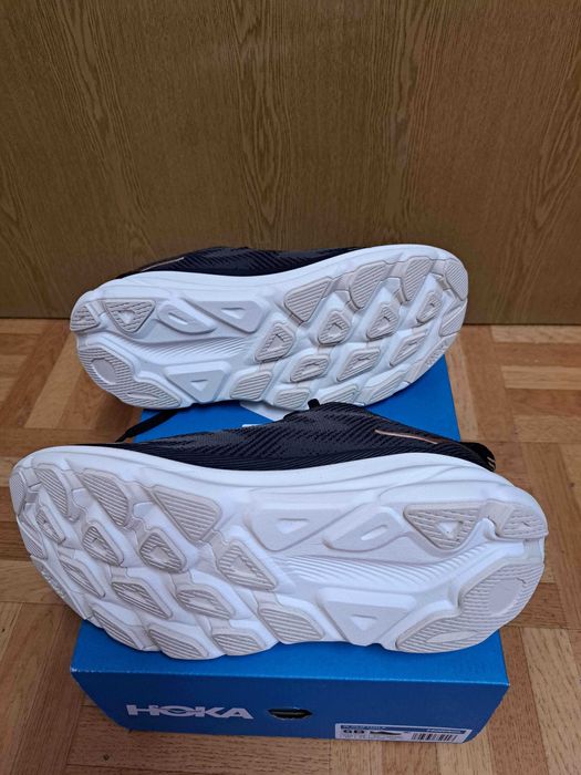 Нови оригинални Hoka Clifton 9 – дамски маратонки, размер 37 1/3