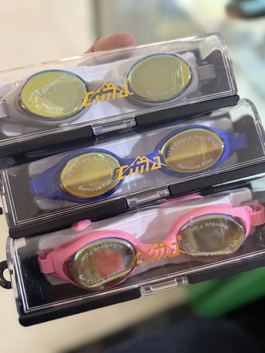 В продаже все для плавание начиная плавки очки шапочки и тд