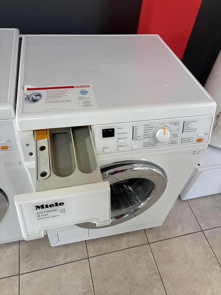 Miele SOFTTRONIC W3241 с капацитет до 6 кг/24 мес гаранция