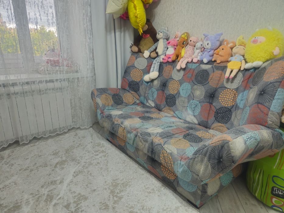 Продам диван раскладывается