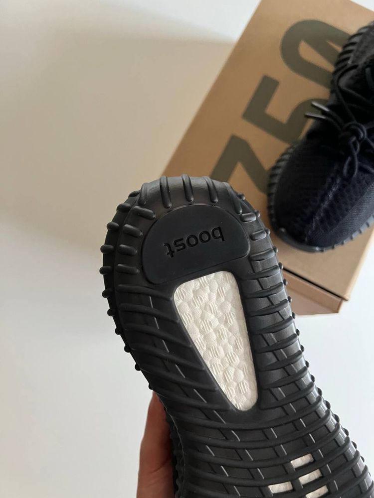 Adidas Yeezy Boost 350 V2 'ONYX'