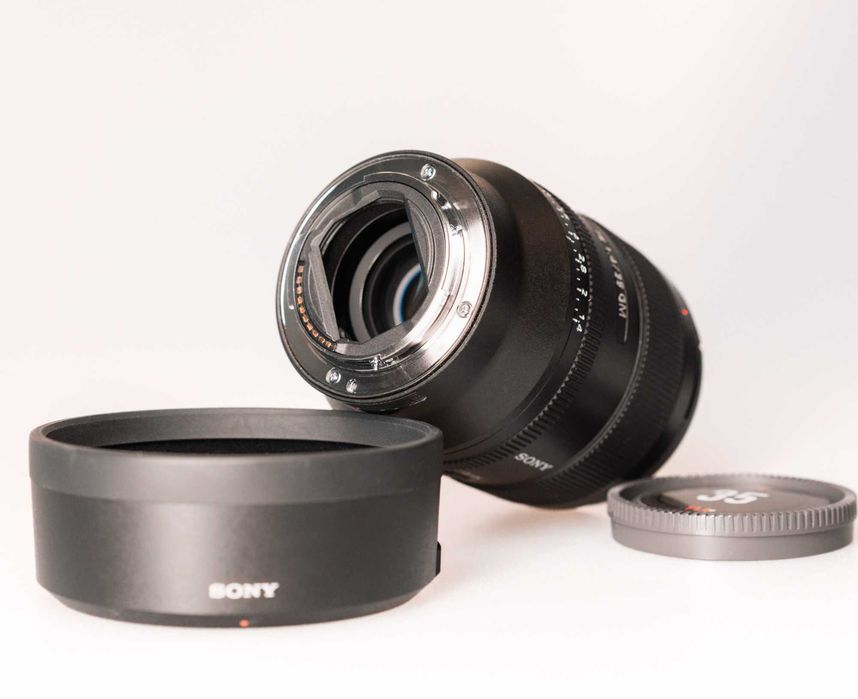 Обектив Sony FE 35mm f/1.4 GM