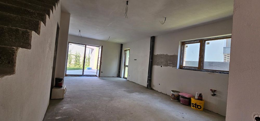 PF Vand duplex în Gheorgheni , Iulius Mall , Baza sportiva