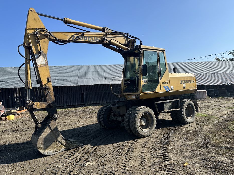 Vand Excavator pe roti Zeppelin ZM15