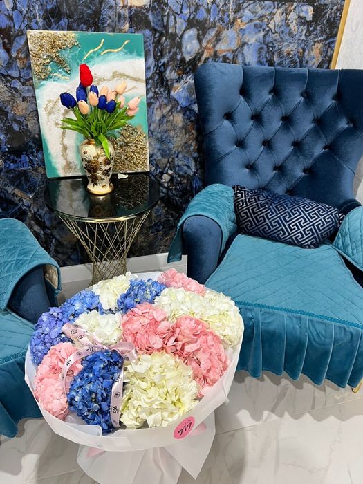 Продам красивый букет свежий