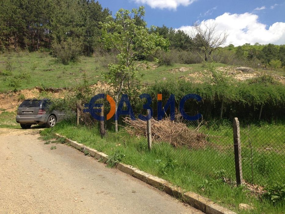 Два парцела (дворно място) по 500 кв м В С. Горица, Общ. Поморие,