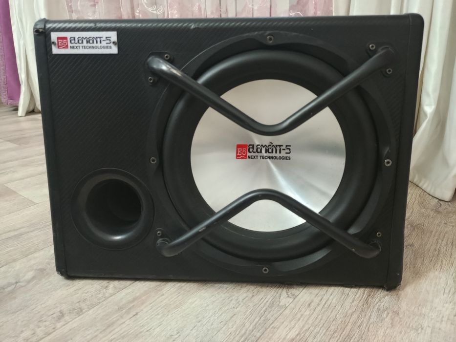 Продам сабвуфер Element-5