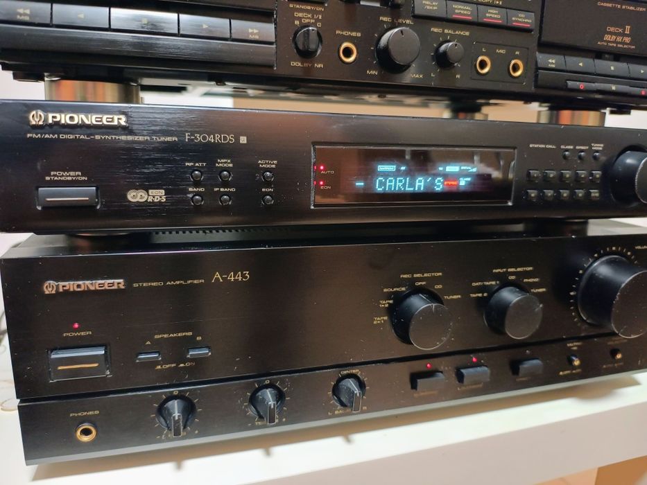 Linie audio vintage de top pioneer amplificator tuner cd player deck