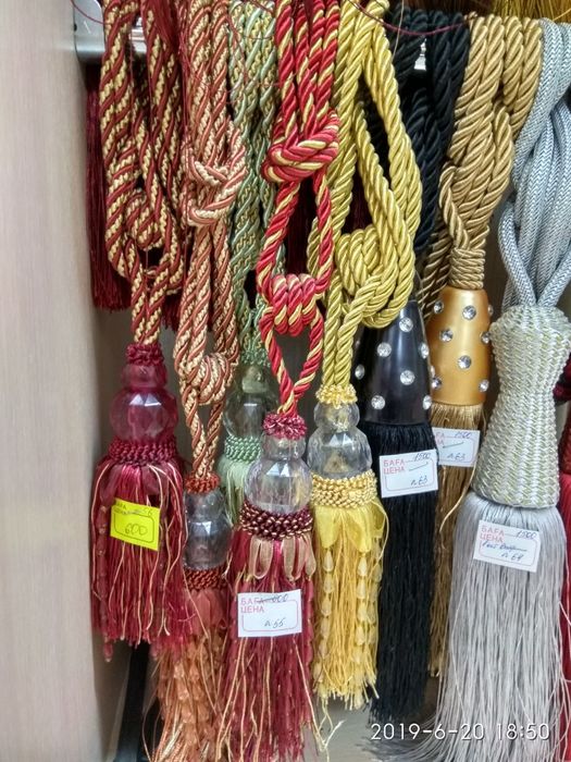 Прихваты для штор