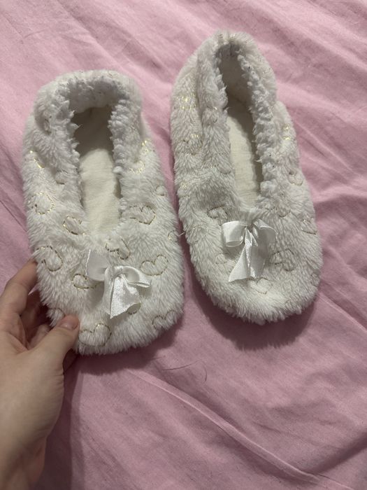 Slapi pufosi de casa