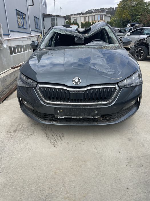 Шкода SCALA на части