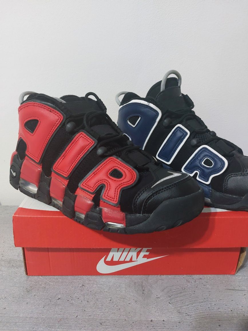 Vând nike uptempo marimea 40.5