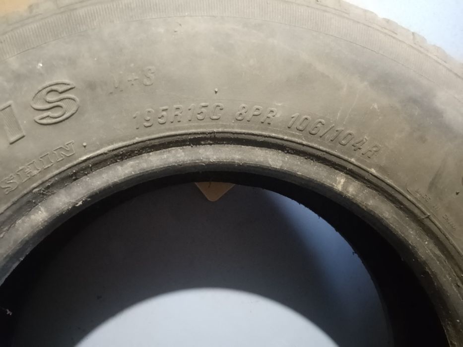 195R15C 8PR 106/104R
