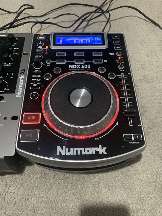 Mixer Digital Scratch Numark X6 + 2 Player DJ Numark NDX 400