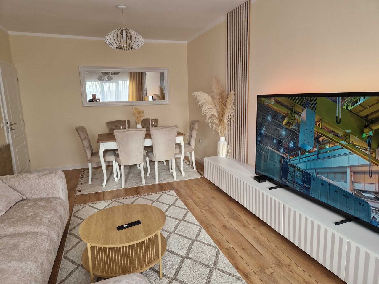 Продава се Тристаен апартамент в София, Сухата река - 87 кв.м за 1437 €/кв.м - Снимка #1