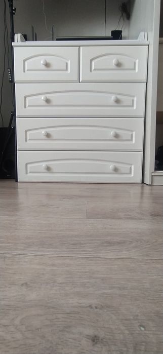 Продам Бельевой комод