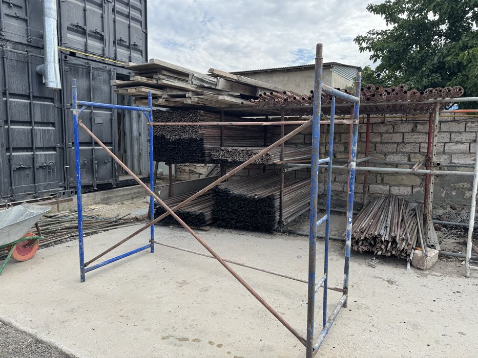 Продам строительные леса