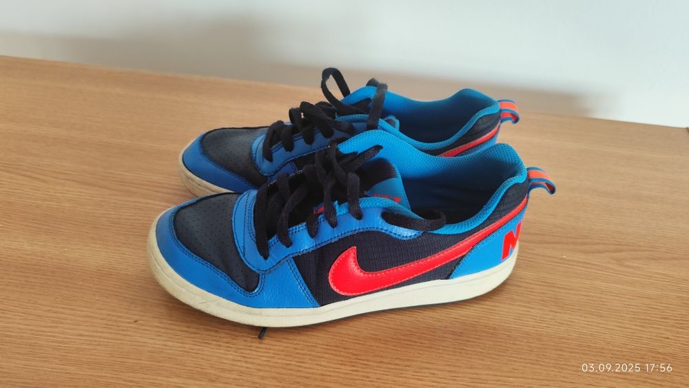 Pantofi sport Nike mărimea 39