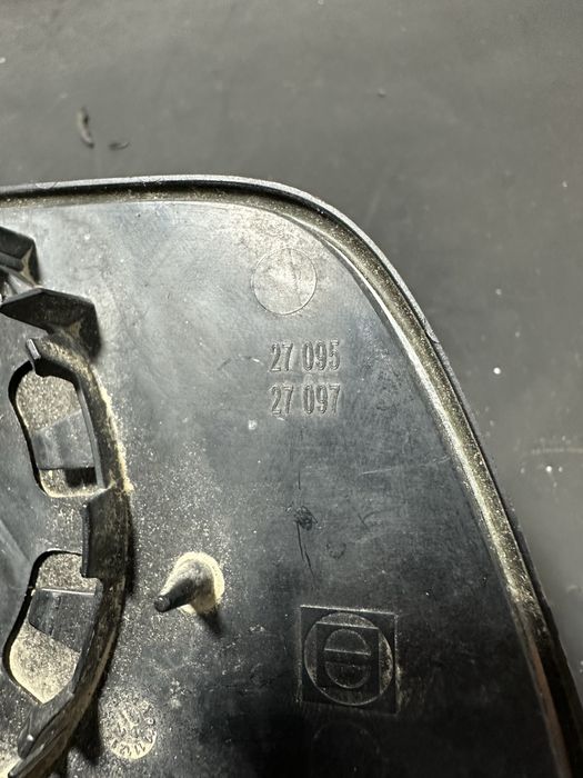 Sticla oglinda stanga fata BMW Seria 5 E60 E61 cu incalzire