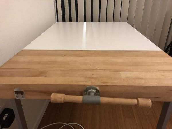 Workbench Ikea Uddabo - работна маса с дървено менгеме