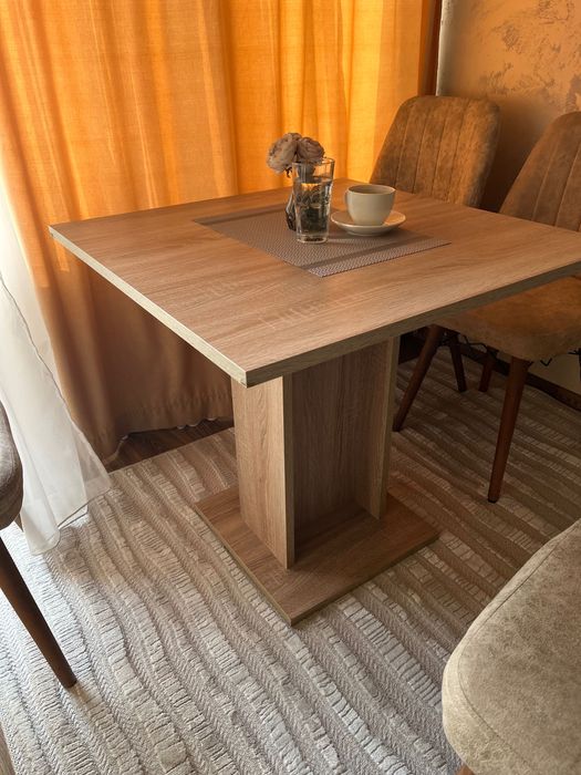 Трапезна маса 80/80